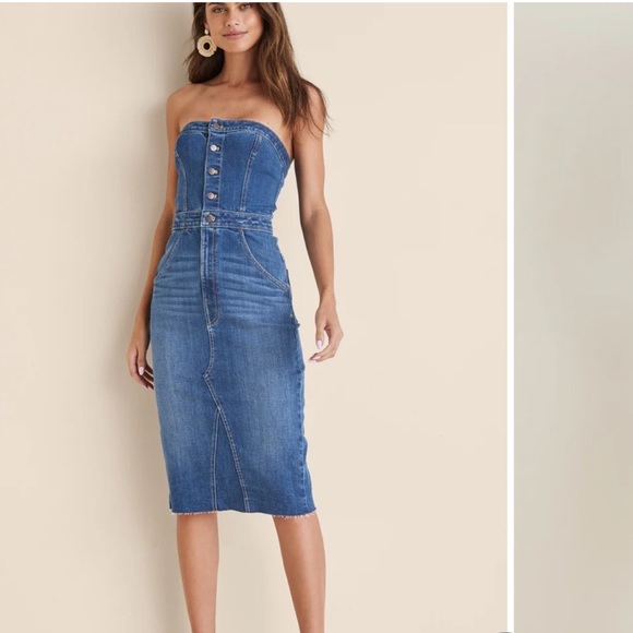 VENUS Dresses & Skirts - VENUS Strapless Blue Denim Dress